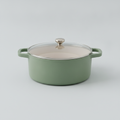 Sauteerpan met deksel, vooraanzicht